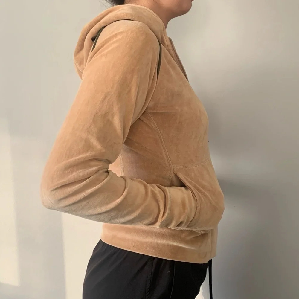 🧥 Lululemon Tan Full-Zip Hooded Sweater – Early-Era / OG Style – Women’s Small 🧥 - Picture 4 of 15